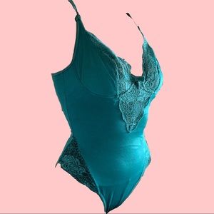 One piece, lingerie type top